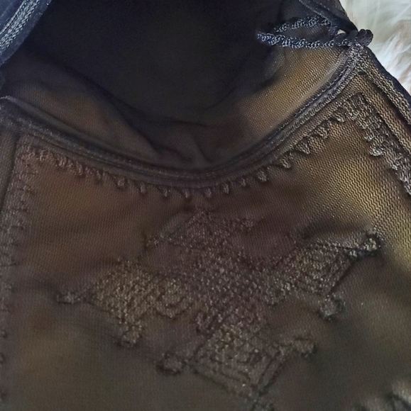 Embroidered Handmade Crossbody bag 🌴 - Picture 4 of 5